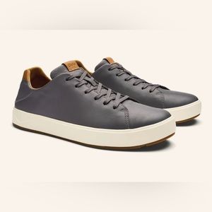 NWT OluKai Men’s Classic Leather Sneakers - Charcoal